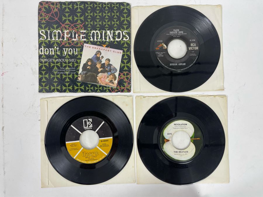 45s Vinyl Records: Simple Minds, The Doors, The Beatles, Jefferson Airplane [Photo 1]