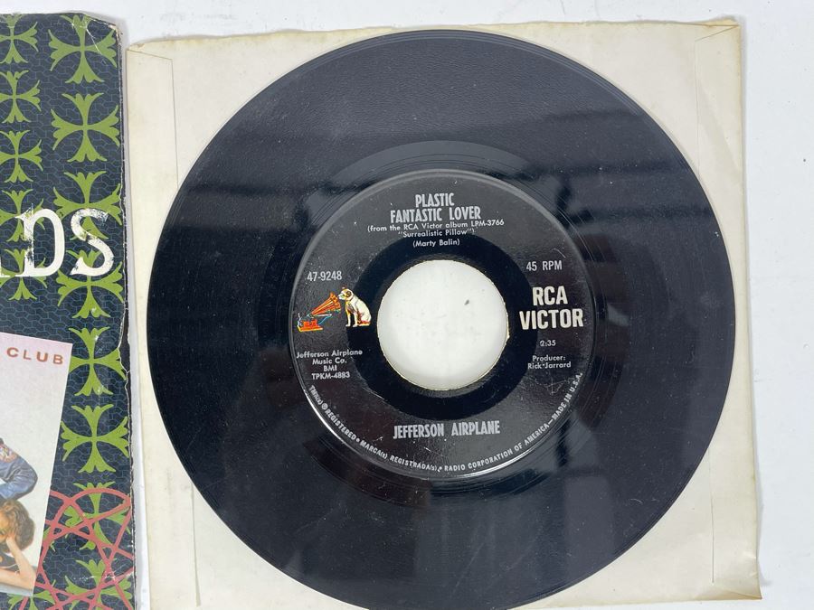 45s Vinyl Records: Simple Minds, The Doors, The Beatles, Jefferson Airplane [Photo 8]