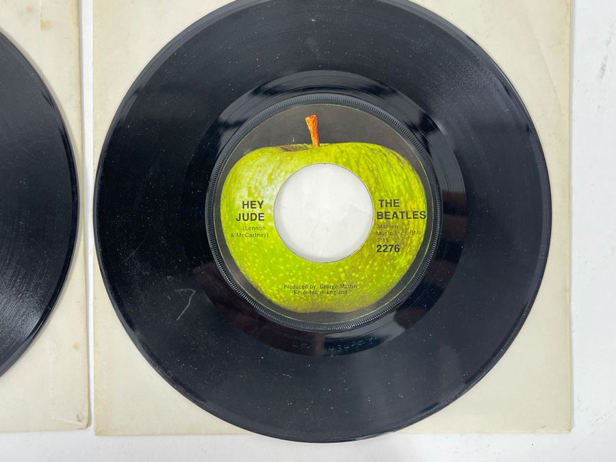 45s Vinyl Records: Simple Minds, The Doors, The Beatles, Jefferson Airplane [Photo 5]