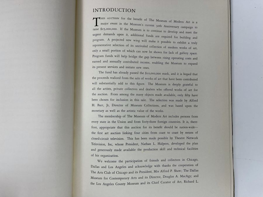 Original 1960 Parke-Bernet Galleries Auction Catalog Of Fifty Modern Paintings And Sculptures Benefiting The Museum Of Modern Art New York With Auction Prices Picasso, Henry Moore, Joan Miro, Wassily Kandinsky [Photo 5]