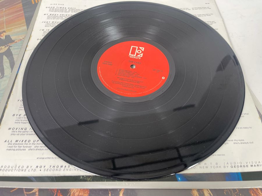 (4) Vinyl Records: Kiss, The Beatles, The Rolling Stones And The Cars [Photo 8]