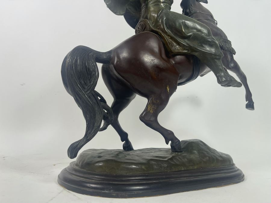 Large Signed Bronze Sculpture Of Man With Shield Riding Horse 22W X 9D X 22H [Photo 17]