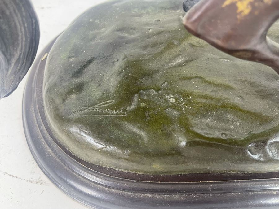 Large Signed Bronze Sculpture Of Man With Shield Riding Horse 22W X 9D X 22H [Photo 13]