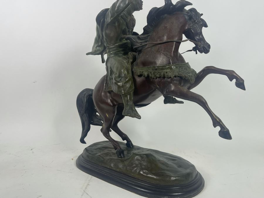 Large Signed Bronze Sculpture Of Man With Shield Riding Horse 22W X 9D X 22H [Photo 10]