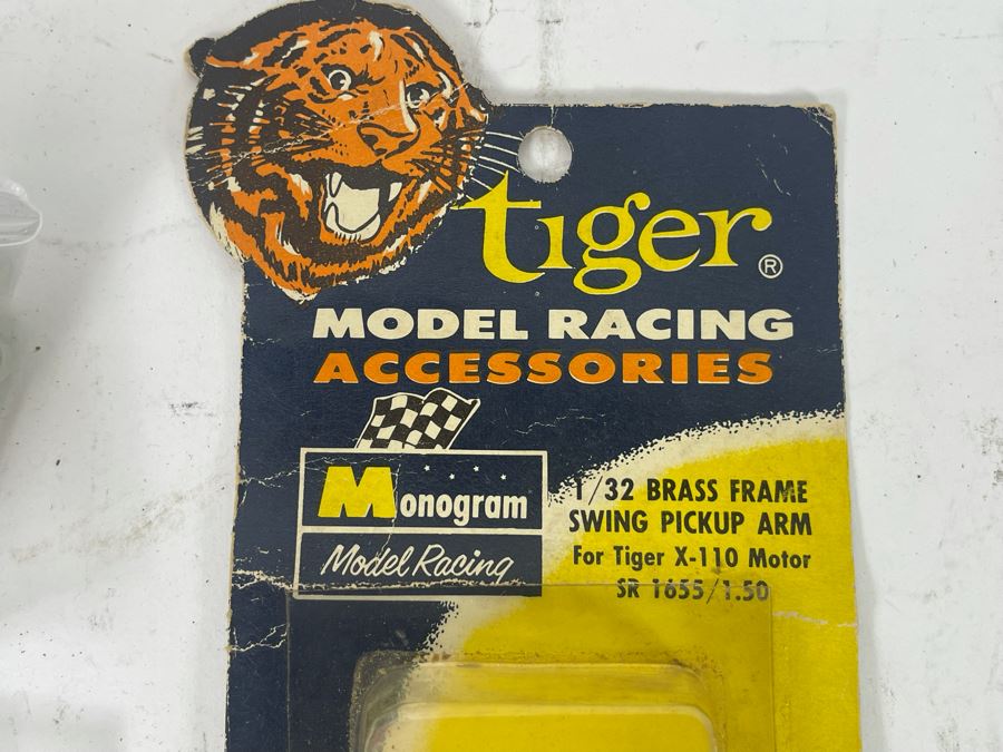 Collection Of Various Slot Model Car Parts [Photo 11]