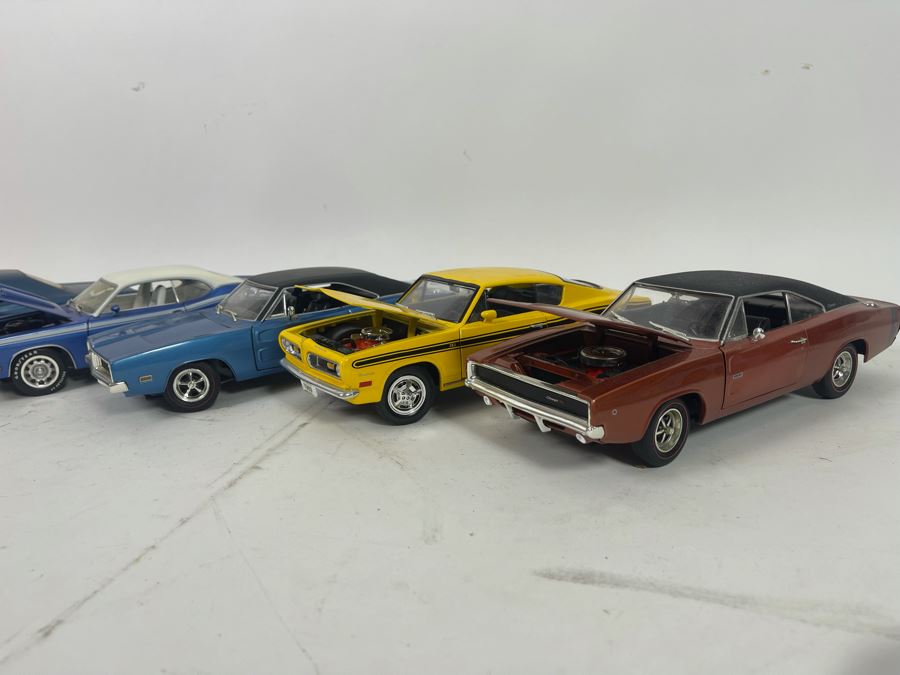 Five Diecast Cars: ERTL, Mattel Hot Wheels [Photo 2]