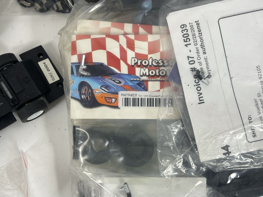 Various Slot Car Parts [Photo 3]