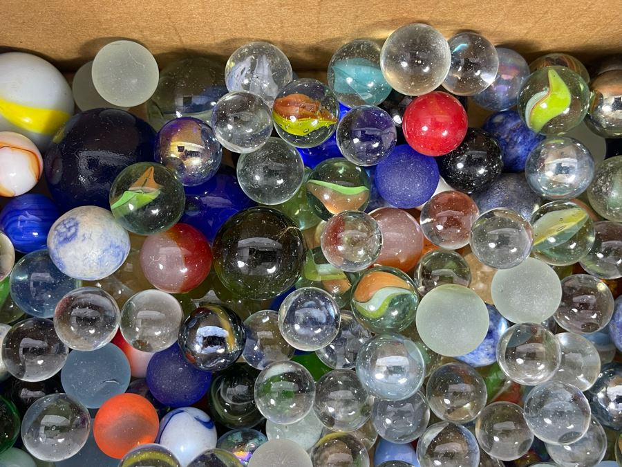 Box Full Of Vintage Glass Marbles [Photo 5]