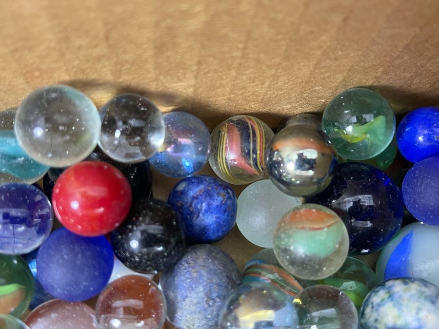 Box Full Of Vintage Glass Marbles [Photo 10]