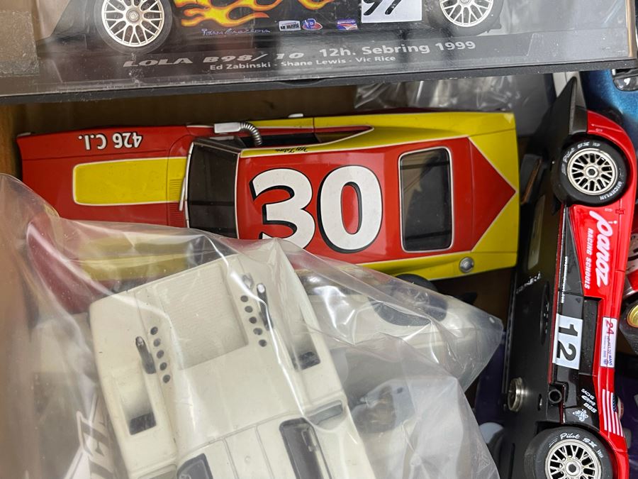Box Full Of Slot Cars And Parts [Photo 4]