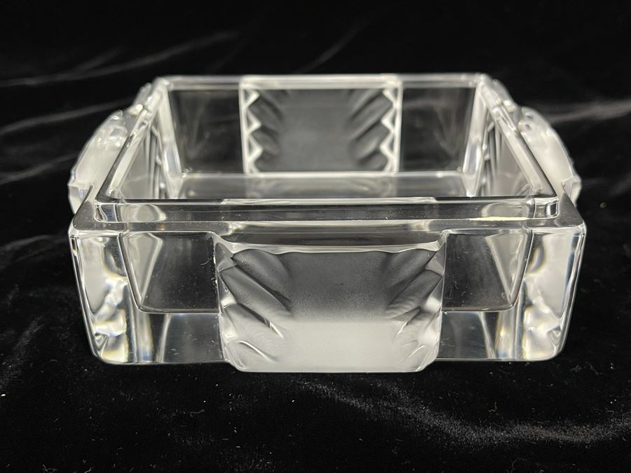 Lalique France Crystal Box 5W X 4D [Photo 3]