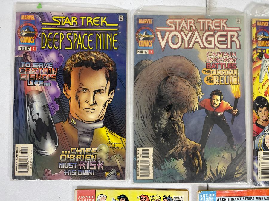 (7) Vintage Comic Books [Photo 2]