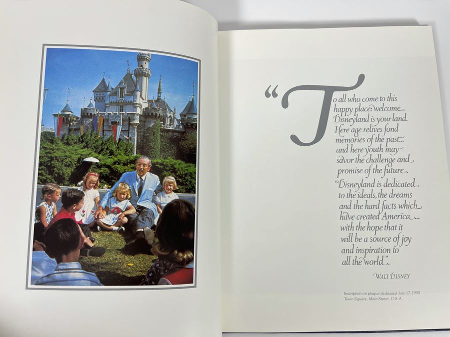 1979 Disneyland The First Quarter Century Hardcover Book [Photo 4]