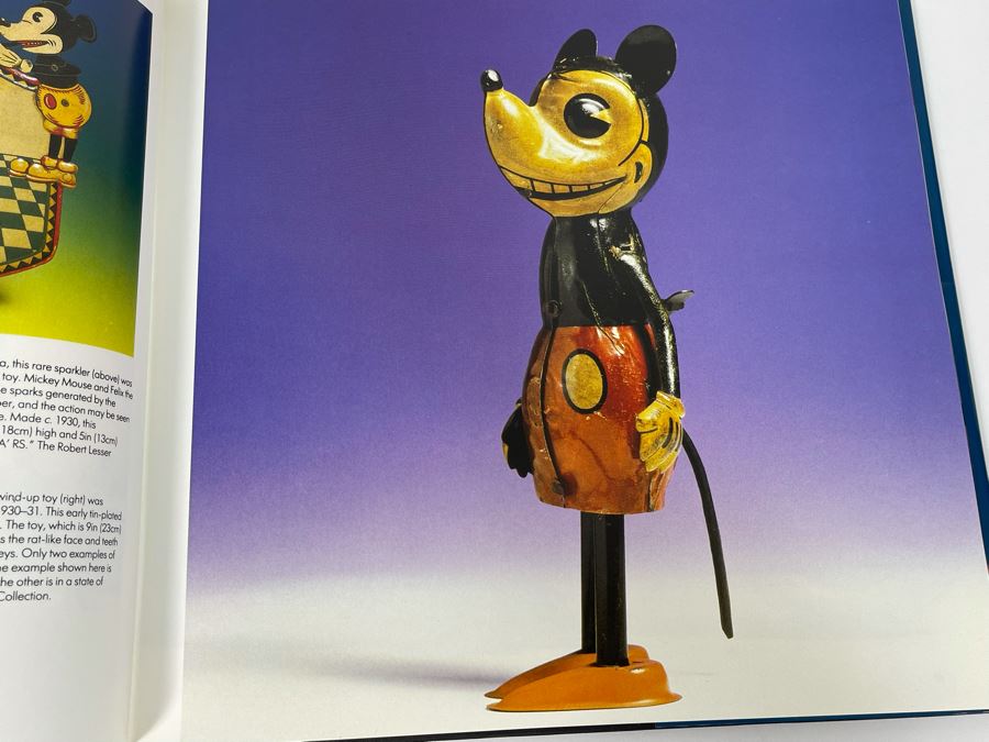 1986 Hardcover Book Walt Disney’s Mickey Mouse Memorabilia [Photo 10]
