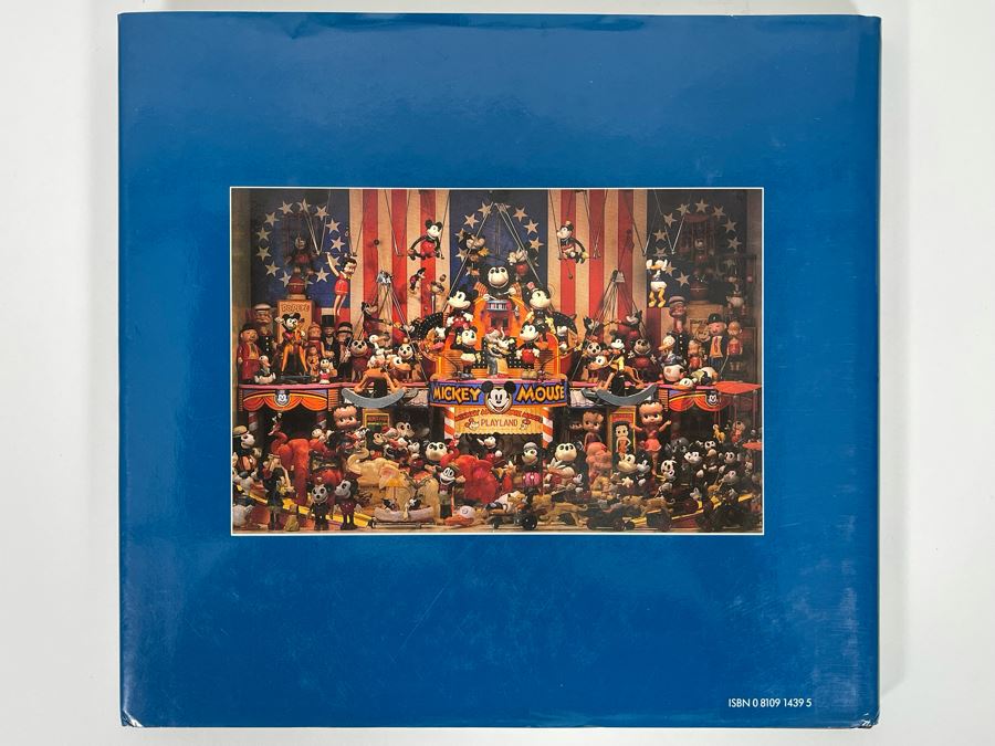 1986 Hardcover Book Walt Disney’s Mickey Mouse Memorabilia [Photo 2]