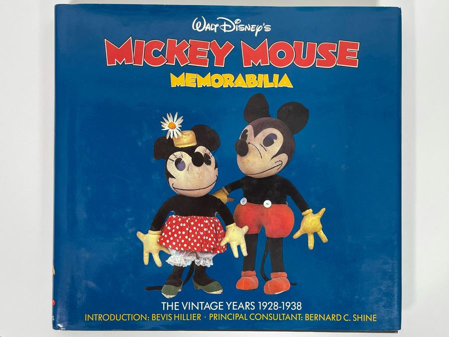1986 Hardcover Book Walt Disney’s Mickey Mouse Memorabilia [Photo 1]