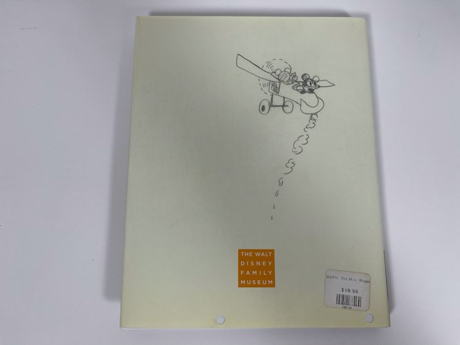 First Edition Hardcover Book The Walt Disney Family Museum 2009 [Photo 10]