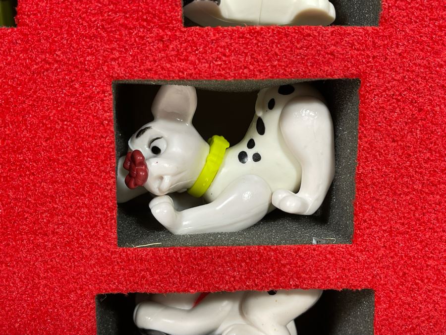 Limited Edition 1996 Disney’s 101 Dalmations McDonalds Happy Meal Collector Set With Cert [Photo 9]