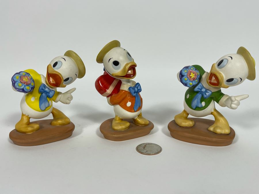 (3) Classics Walt Disney Donal Duck Figurines [Photo 1]