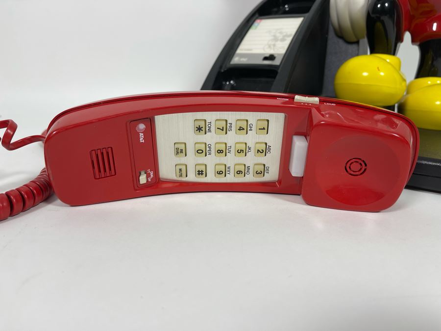 Vintage AT&T Mickey Mouse Phone 10W X 9D X 14H [Photo 6]