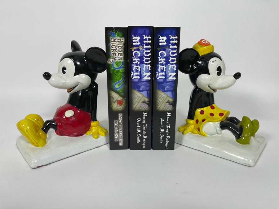 Pair Of Vintage Mickey Mouse And Minnie Mouse Bookends By Determined Productions Plus Three Signed Paperback Disney Hidden Mickey Books [Photo 1]