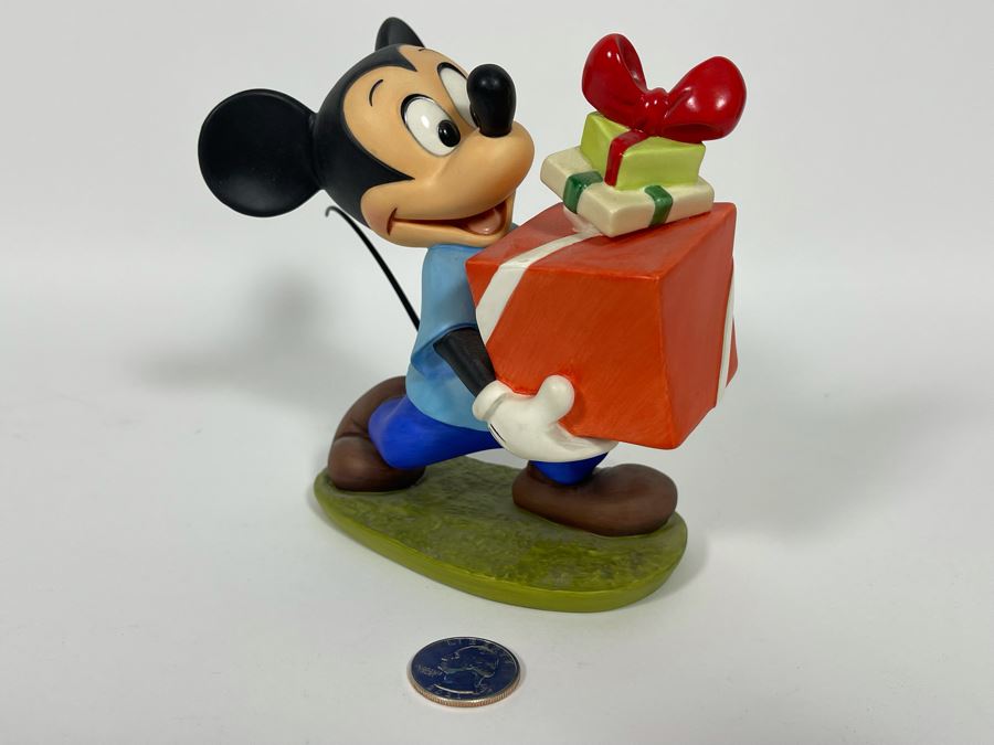 1995 Classics Walt Disney Collection Pluto’s Christmas Tree Mickey Mouse Presents For My Pals Figurine [Photo 3]