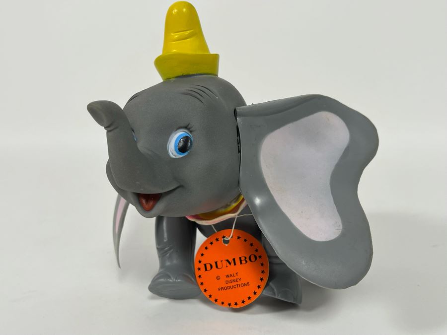 Vintage R. Dakin Disney Dumbo Plastic Figurine With Original Tag No 3528 [Photo 2]