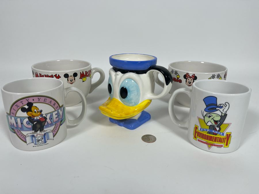 Five Walt Disney Mugs Mickey Mouse, Minnie Mouse, Donald Duck