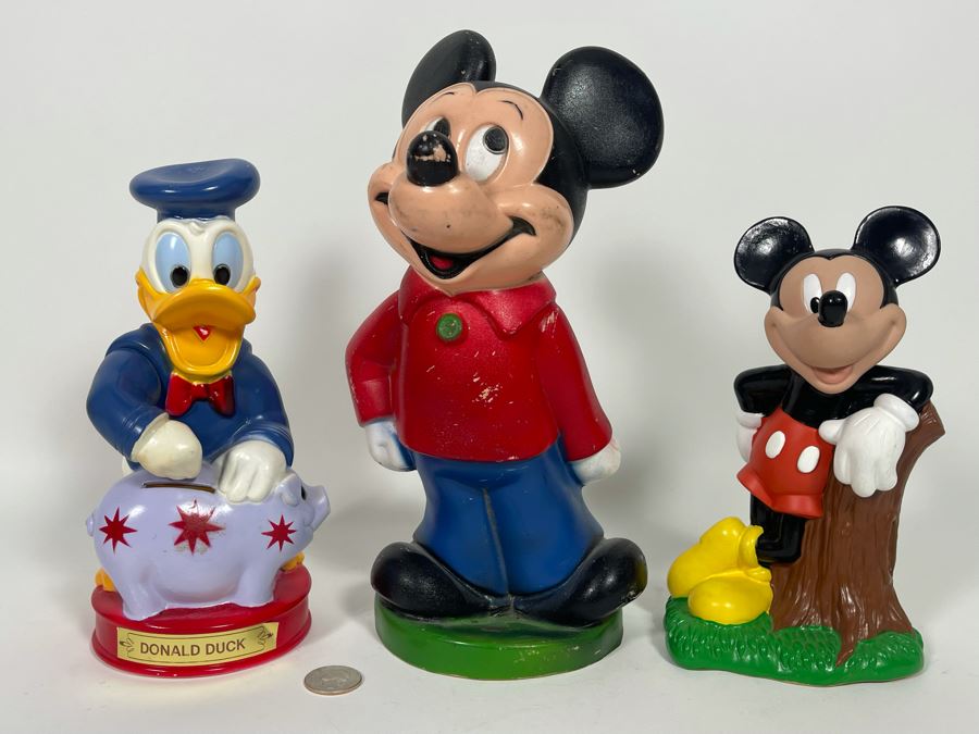 Pair Of Mickey Mouse Plastic Banks And Donal Duck Plastic Bank [Photo 1]