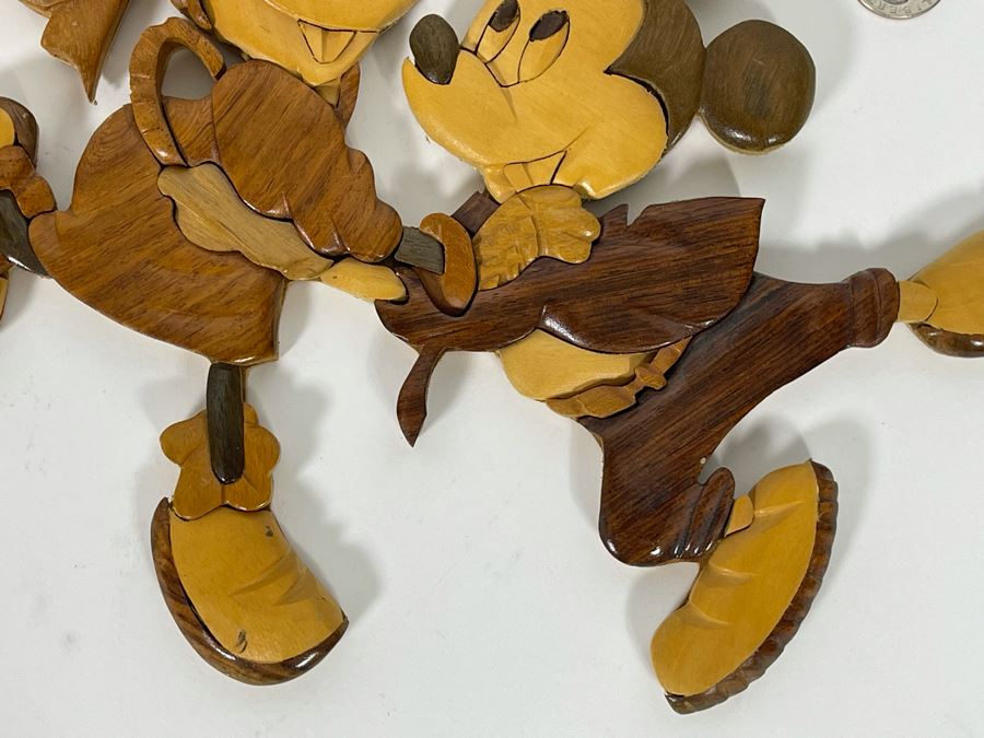 Mickey Mouse And Minnie Mouse Wooden Wall Hanging [Photo 4]