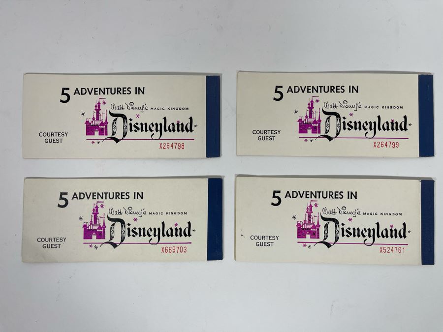 Set Of Four Unused Vintage 1970 Disneyland Magic Kingdom Key Ticket Books [Photo 10]