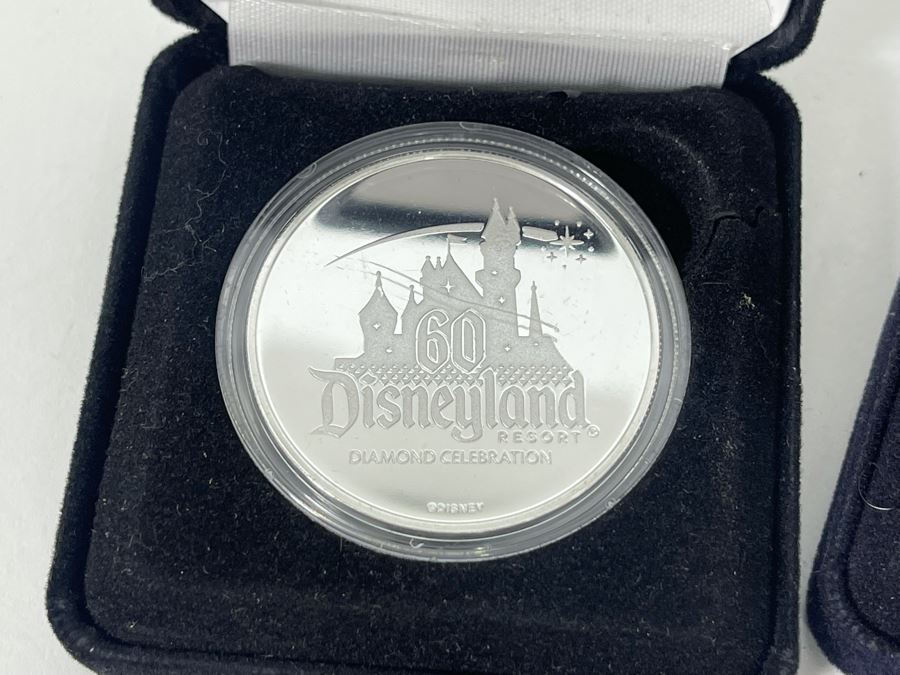 Pair Of Limited Edition Disneyland Resort Diamond Celebration 60 Years 39mm Silver Plated Medallion [Photo 9]