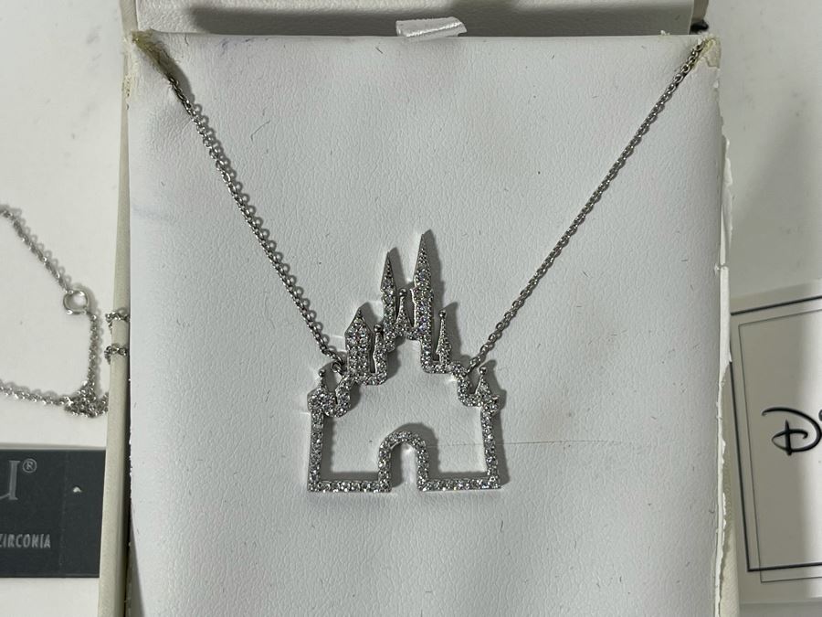 New Sterling Silver Disney Pendant Chain By Crislu [Photo 3]