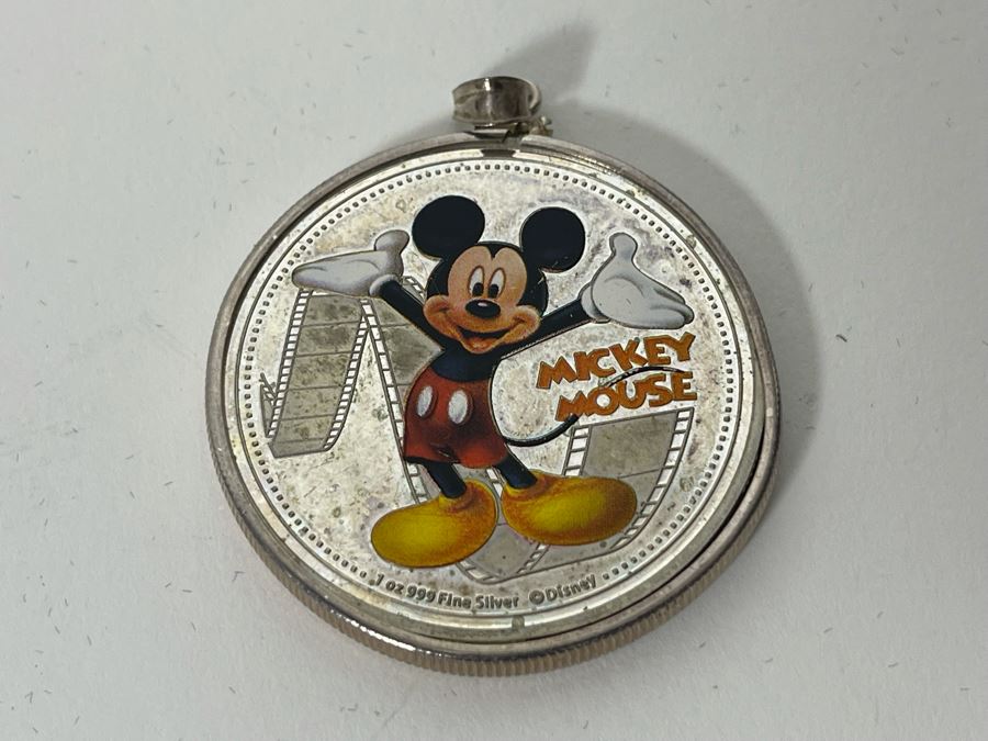 Disney Mickey Mouse 1oz .999 Fine Silver Coin With Sterling Bezel Pendant 2015 New Zealand Elizabeth II [Photo 8]