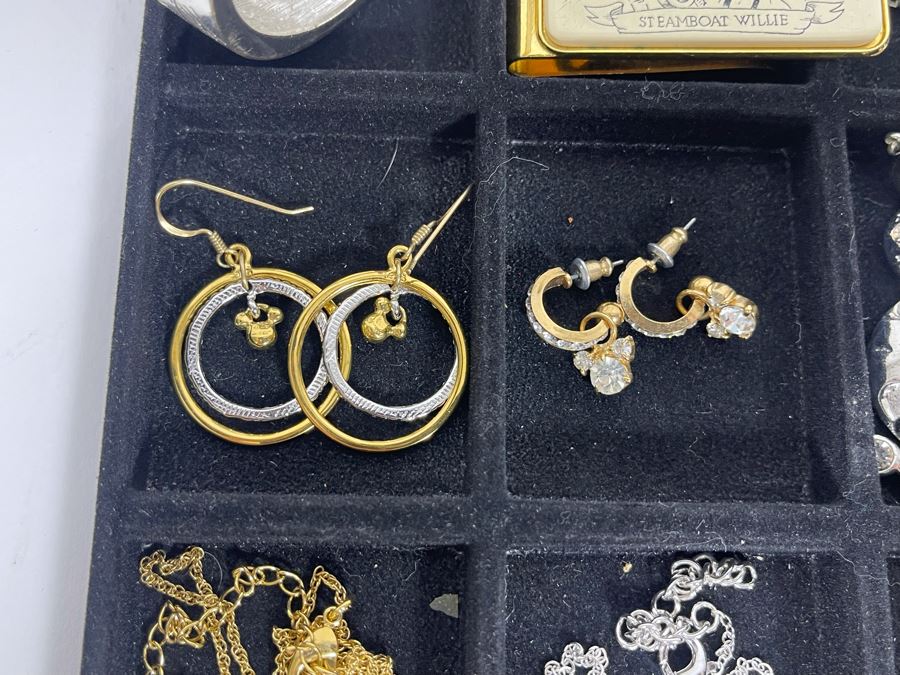 Collection Of Disney Jewelry [Photo 10]