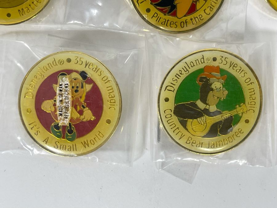 1990 35 Years Of Magic Pins [Photo 4]