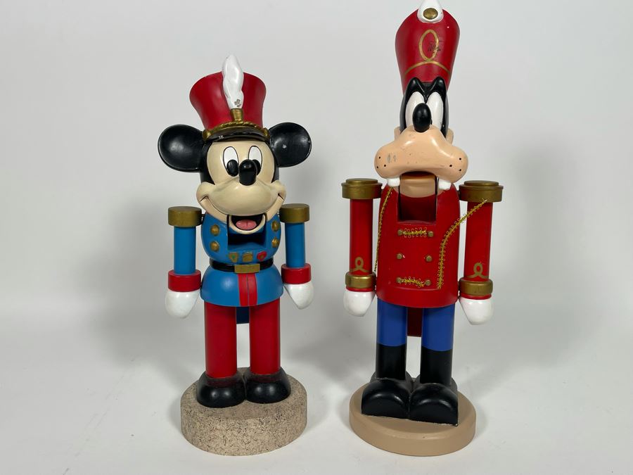Mickey Mouse And Goofy Nutcracker 16H [Photo 3]