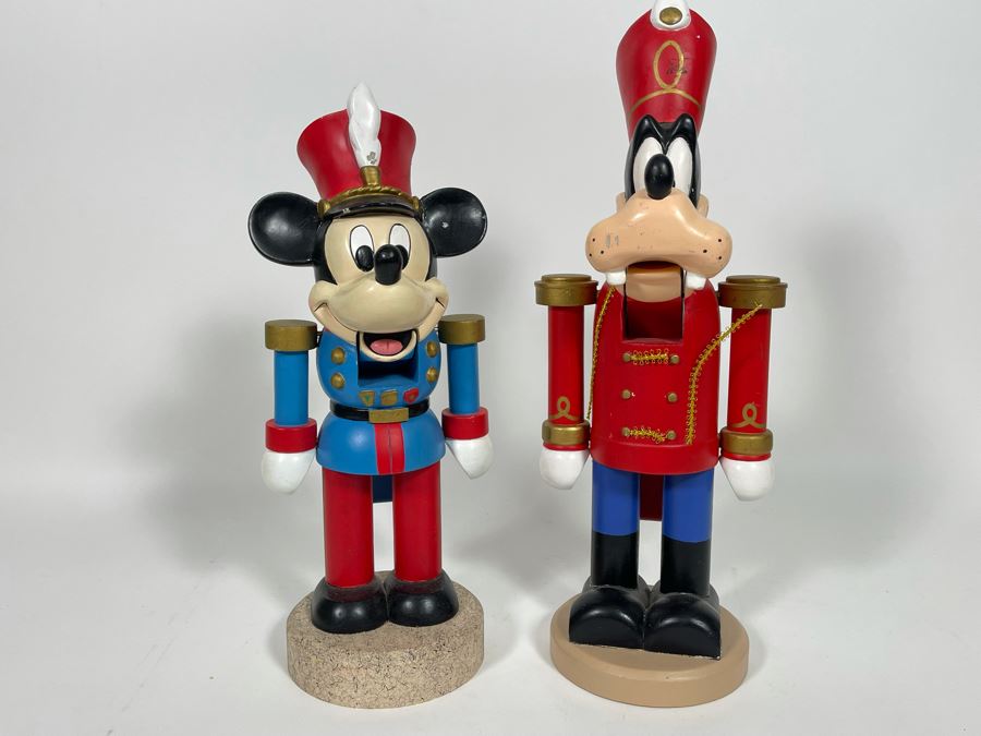 Mickey Mouse And Goofy Nutcracker 16H