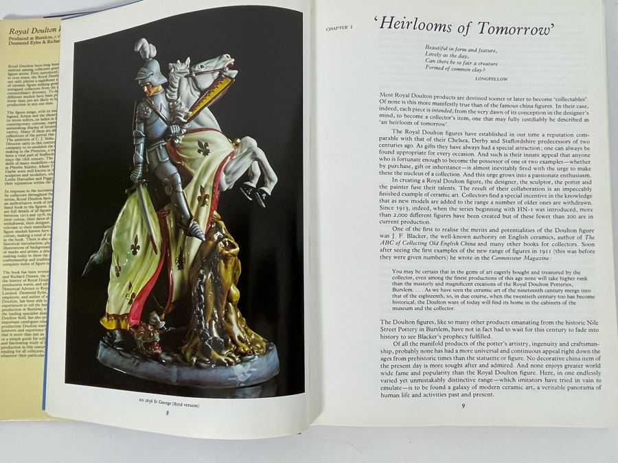 Hardcover Book Royal Doulton Figurines Produced At Burslem c1890-1978 Signed By Michael Doulton [Photo 11]
