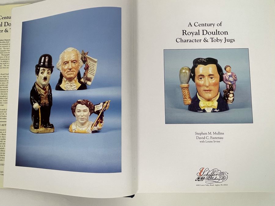 Signed Hardcover Book A Century Of Royal Doulton  Character & Toby Jugs Signed By Louise Irvine [Photo 7]