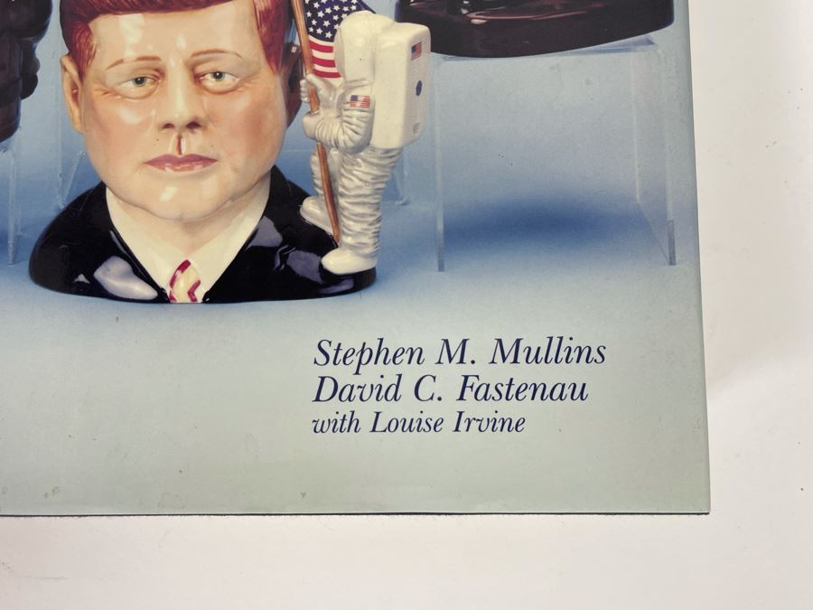 Signed Hardcover Book A Century Of Royal Doulton  Character & Toby Jugs Signed By Louise Irvine [Photo 3]