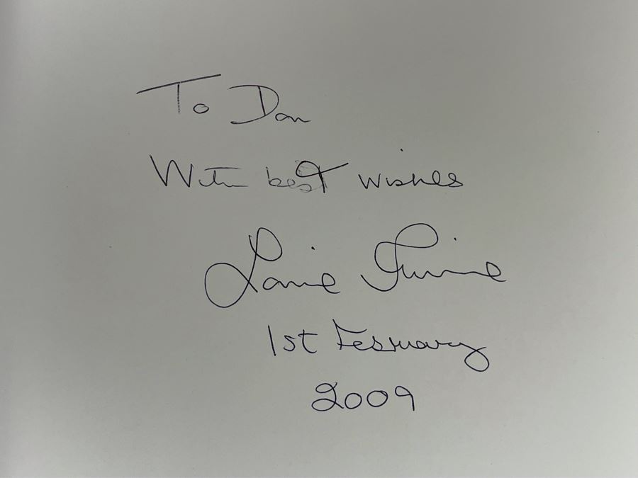 Signed Hardcover Book A Century Of Royal Doulton  Character & Toby Jugs Signed By Louise Irvine [Photo 6]