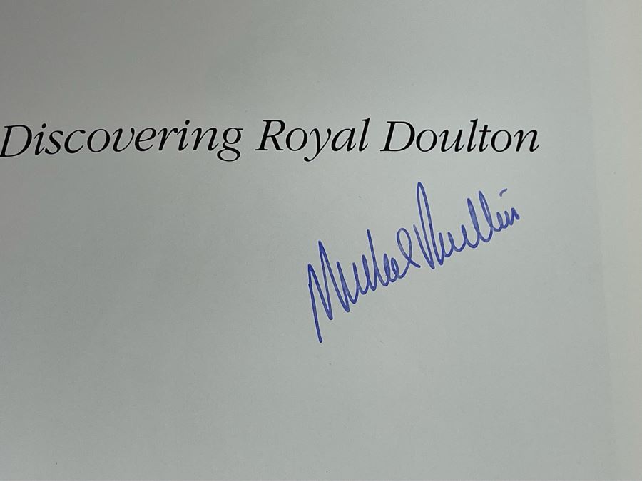 Signed Hardcover Book Discovering Royal Doulton Signed By Michael Doulton [Photo 5]