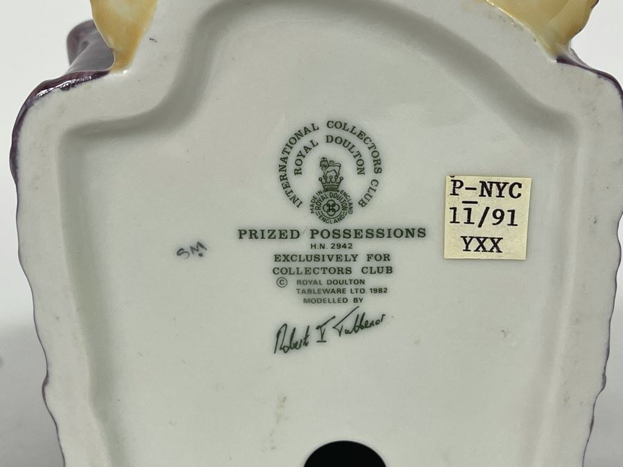 Royal Doulton International Collectors Club Exclusive Prized