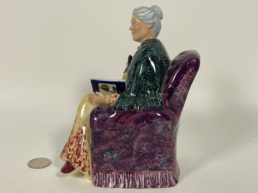 Royal Doulton International Collectors Club Exclusive Prized