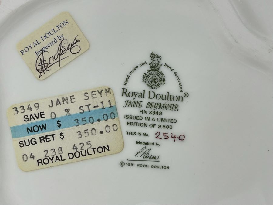 Royal Doulton Jane Seymour Limited Edition Figurine 9H HN3349 [Photo 13]