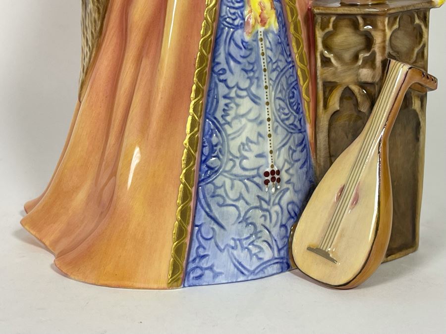 Royal Doulton Jane Seymour Limited Edition Figurine 9H HN3349 [Photo 6]