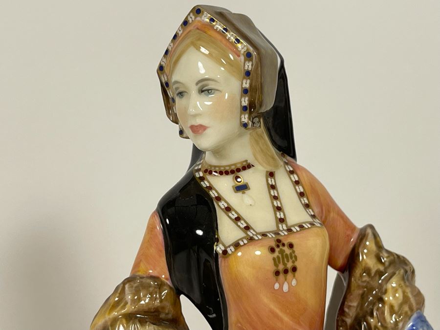 Royal Doulton Jane Seymour Limited Edition Figurine 9H HN3349 [Photo 4]