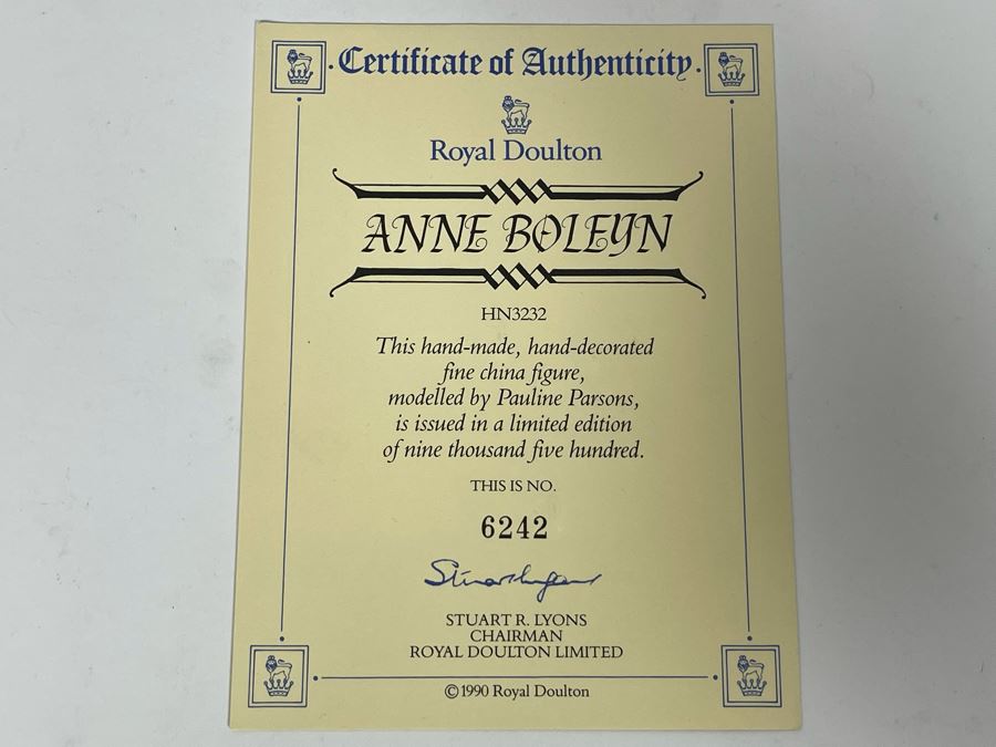 Royal Doulton Anne Boleyn Limited Edition Figurine 9H HN3232 [Photo 16]