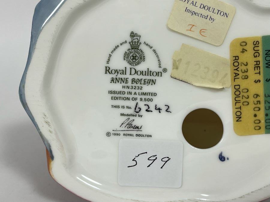 Royal Doulton Anne Boleyn Limited Edition Figurine 9H HN3232 [Photo 14]